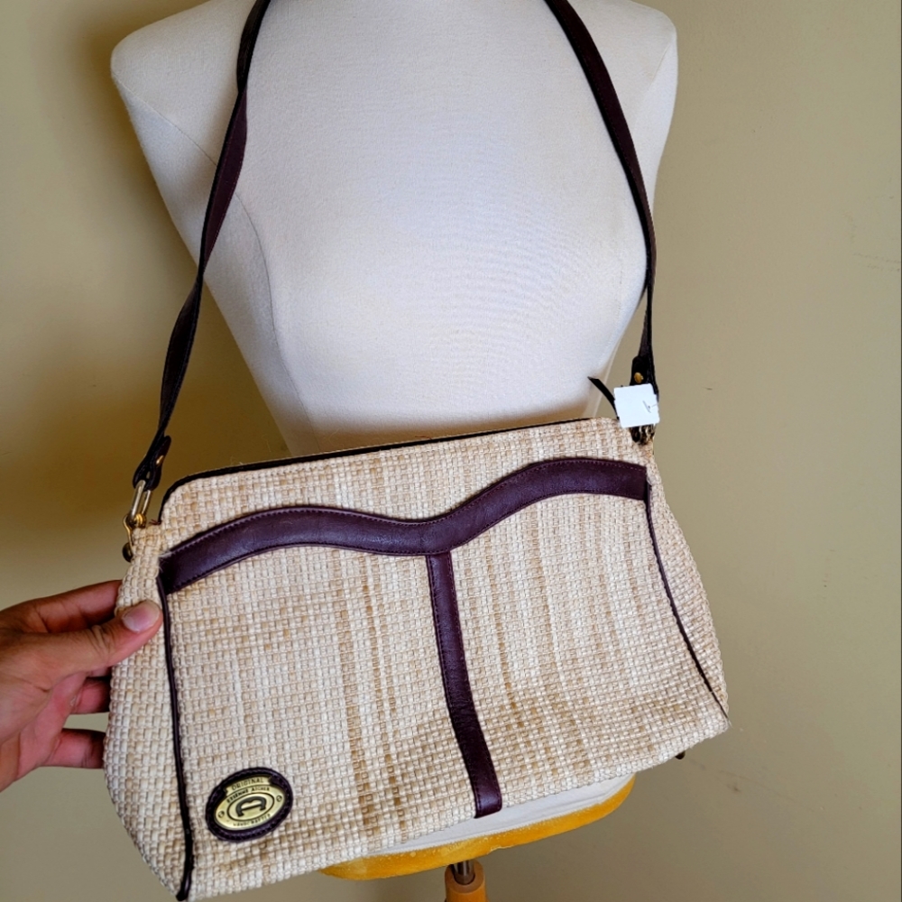 Etienne Aigner authentic bag, shoulder bag. Genuine leather and straw. Vintage